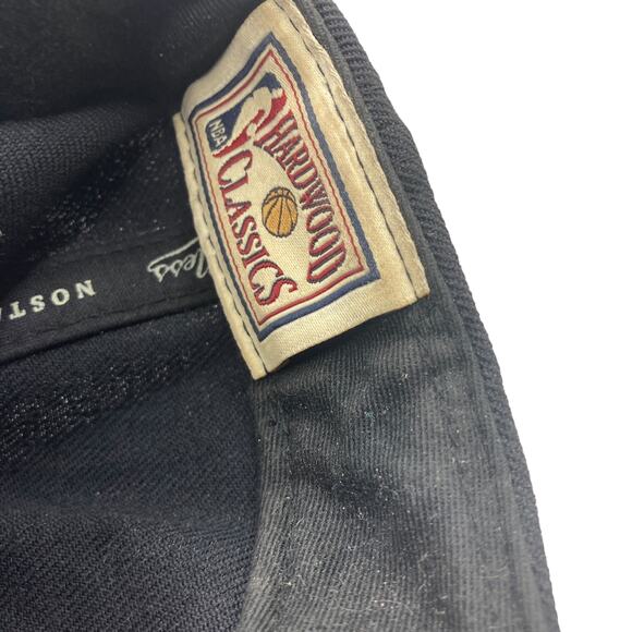 Chicago Bulls Baseball Hat Mitchell & Ness Hardwood Classics Wool Black Red - Picture 7 of 11